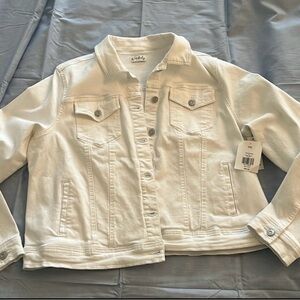 ✳️ Wonderly white denim stretch jacket XXL. NWT
